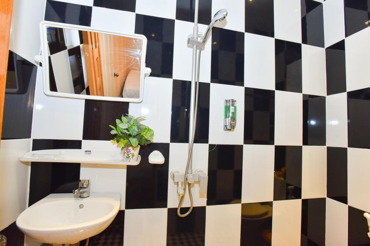 Winny Hotel Ninh Kieu Quay Кан То Екстериор снимка